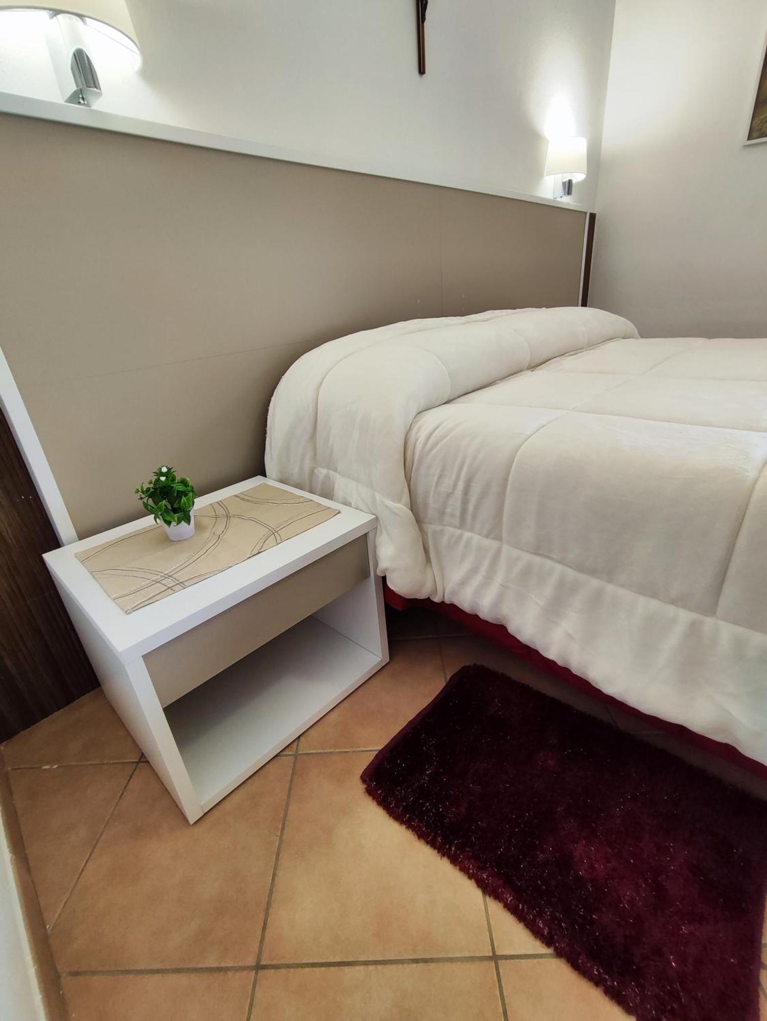 Casolare Nelle Saline Bed & Breakfast Torre Nubia Екстериор снимка