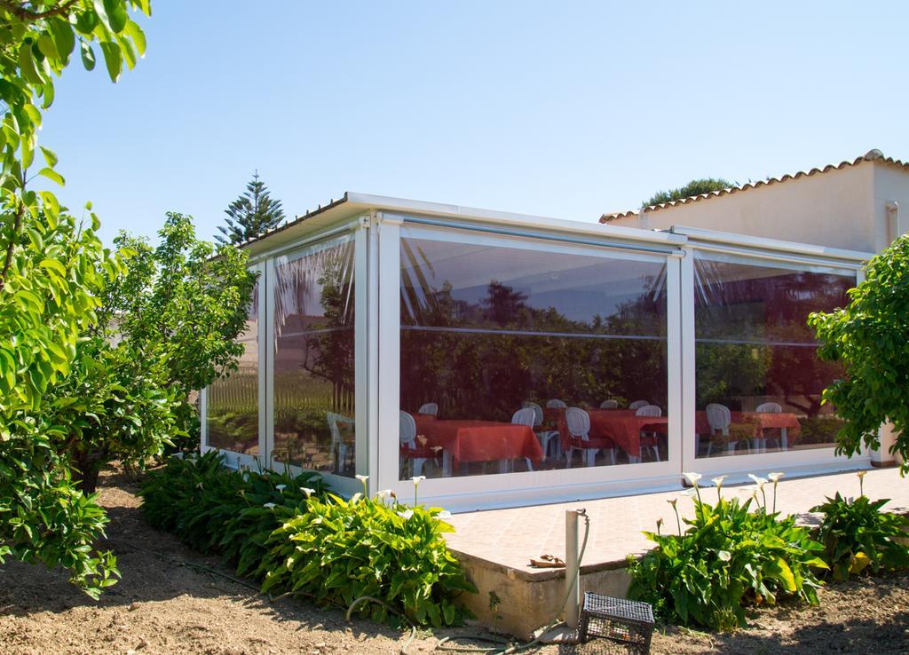 Casolare Nelle Saline Bed & Breakfast Torre Nubia Екстериор снимка